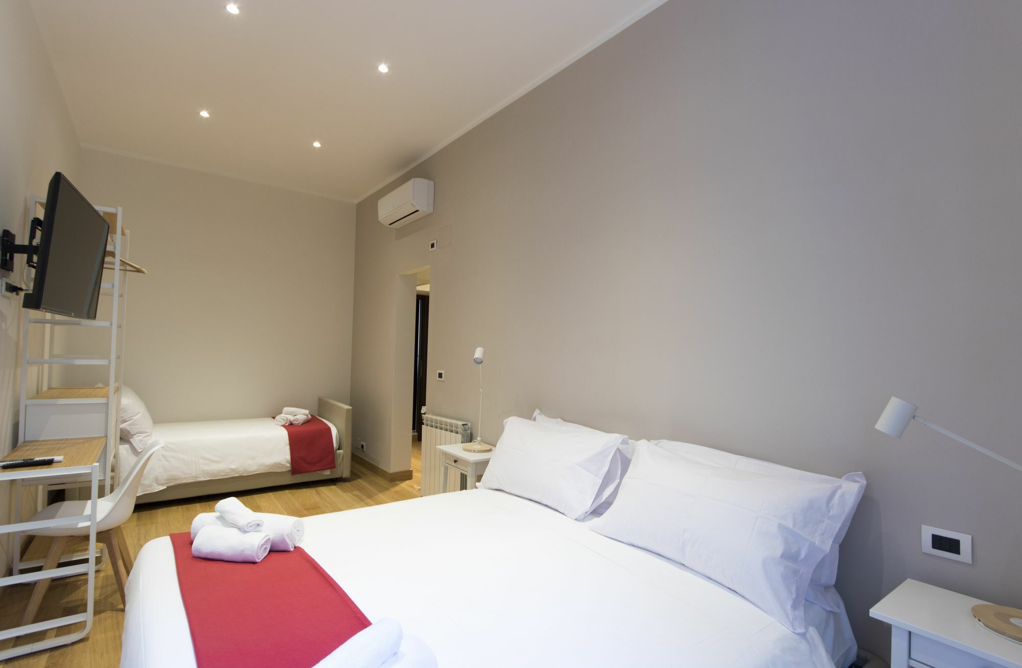 Colosseo Guest House Rom Exterior foto