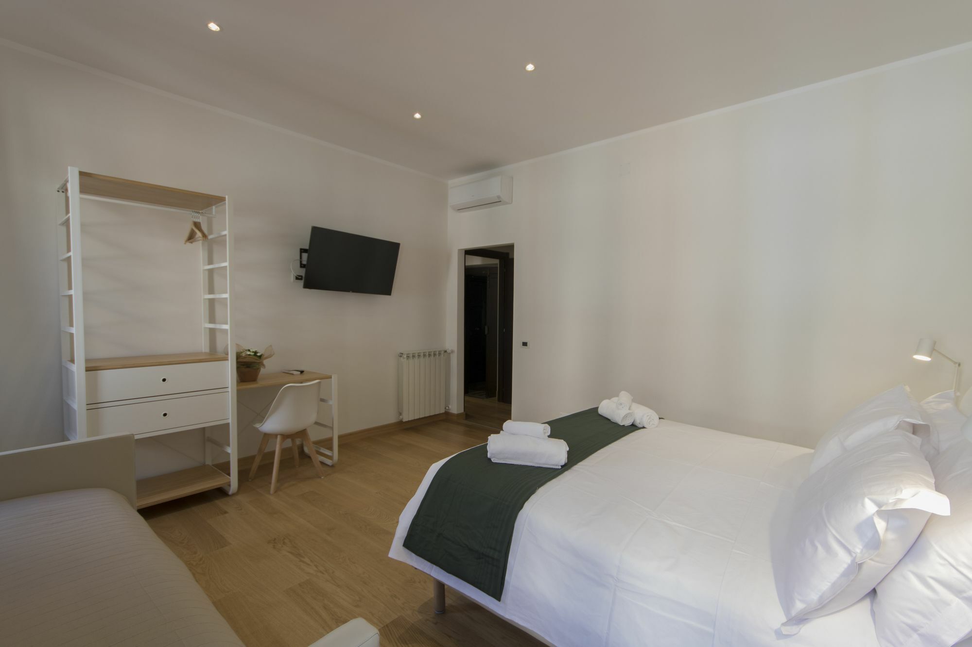 Colosseo Guest House Rom Exterior foto